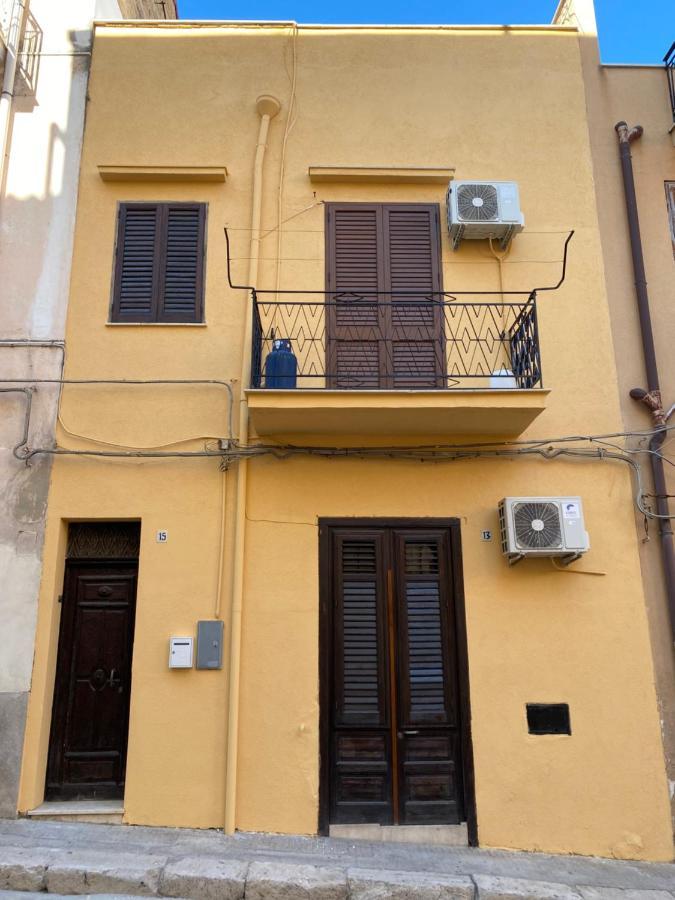 Appartamento Nel Cuore Di Castellamare Del Golfo Castellammare del Golfo Bagian luar foto